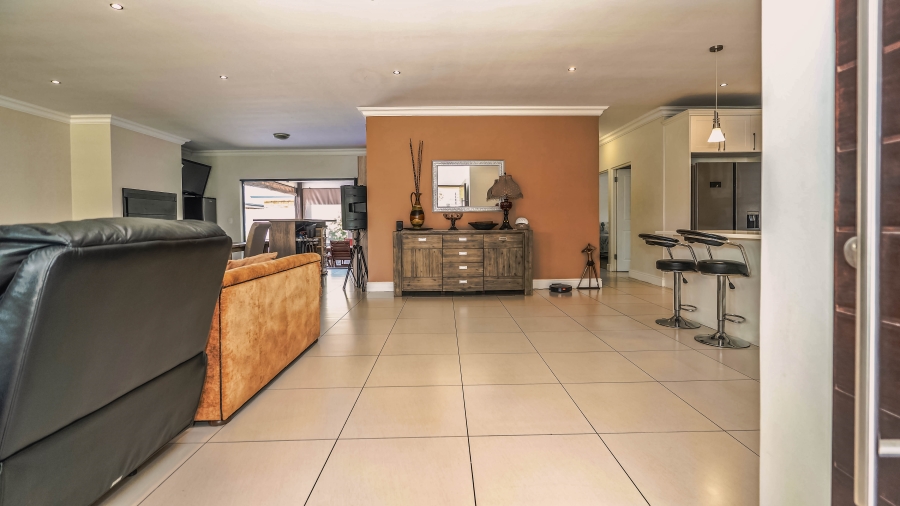 3 Bedroom Property for Sale in Sonkring Western Cape